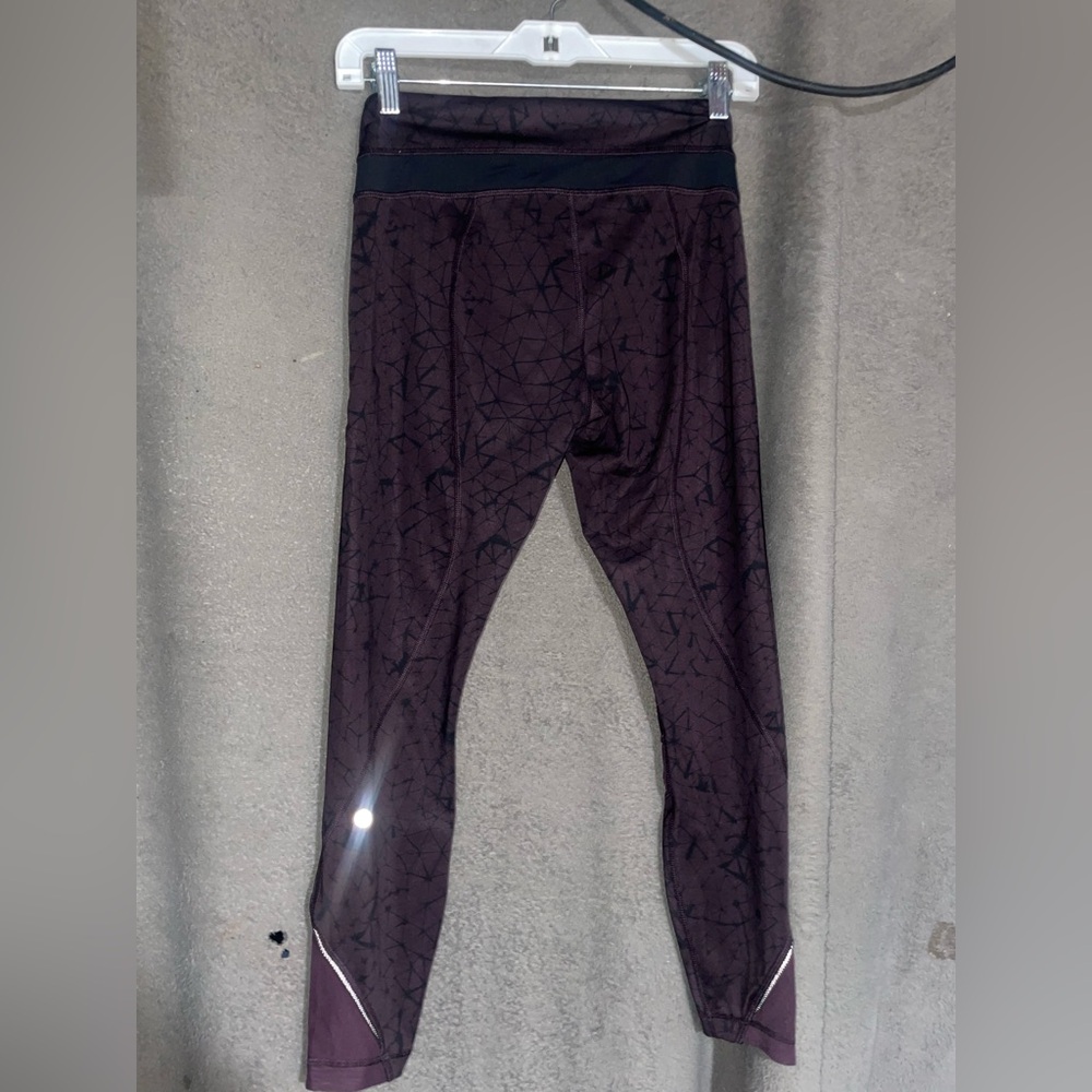 Burgundy Lululemon athletica leggings